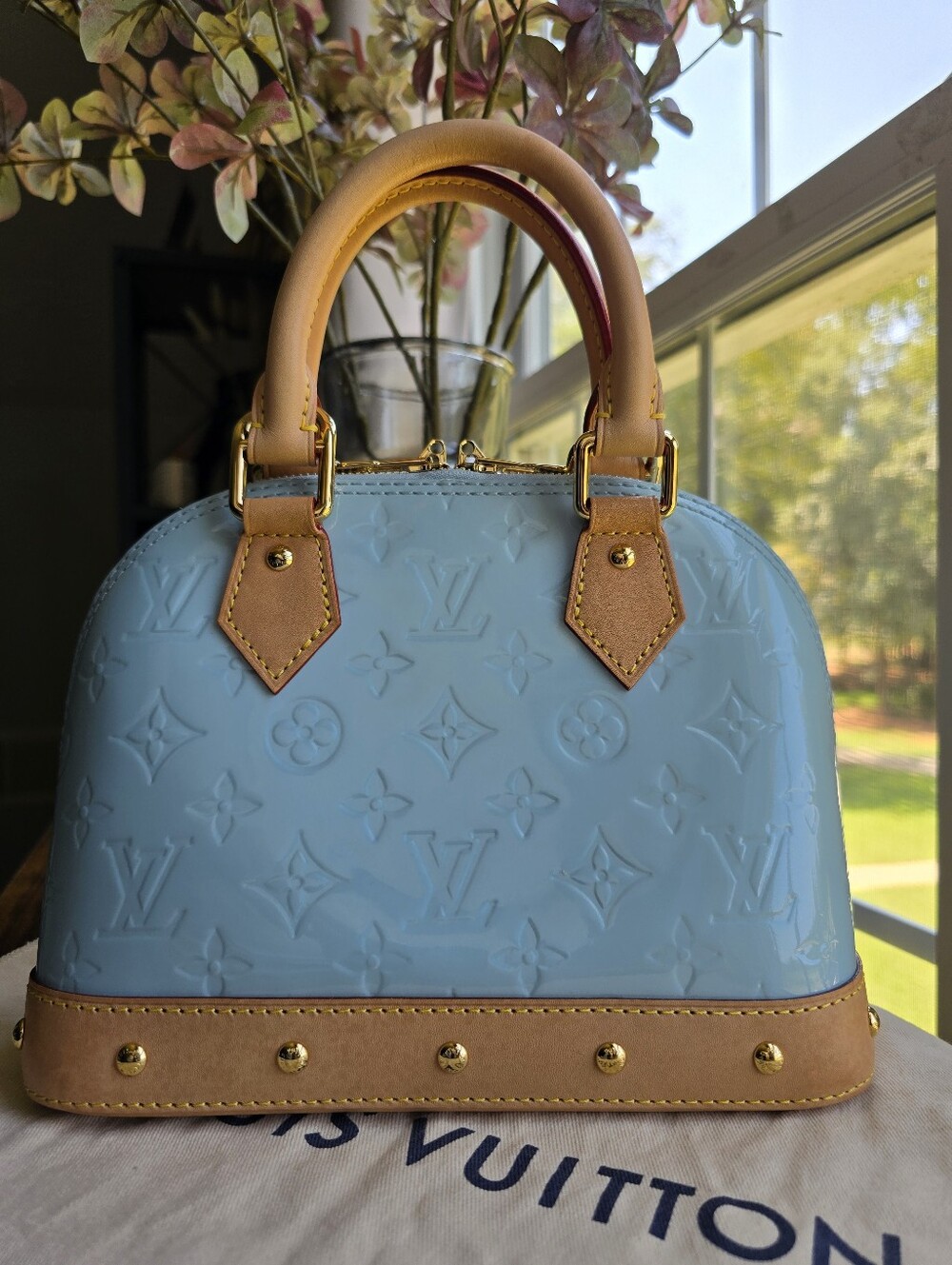Louis Vuitton LV Remix Special Edition Vernis Hairclip Alma BB Sky Blue - Picture 3 of 16